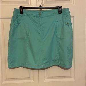 Aqua Skort - size 16 - cute summer color